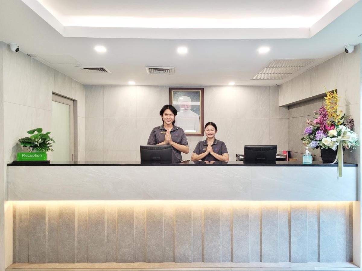 Citin Pratunam Bangkok By Compass Hospitality Exterior photo